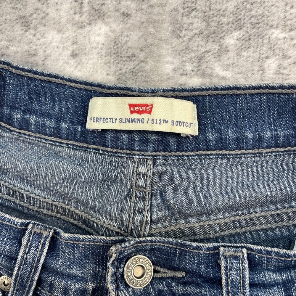 Levi's 512 Perfectly Slimming Bootcut Jeans Women Size 4M Blue Denim Stretch - Picture 11 of 13
